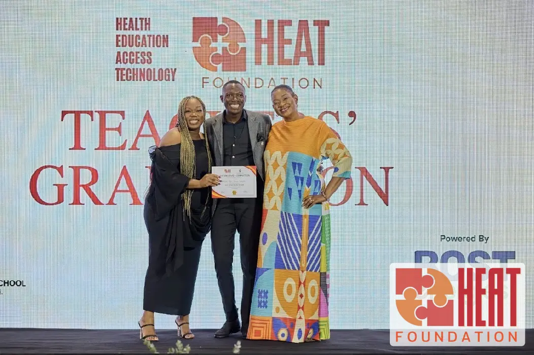 Recognising professional growth at the HEAT Teacher Training Program graduation